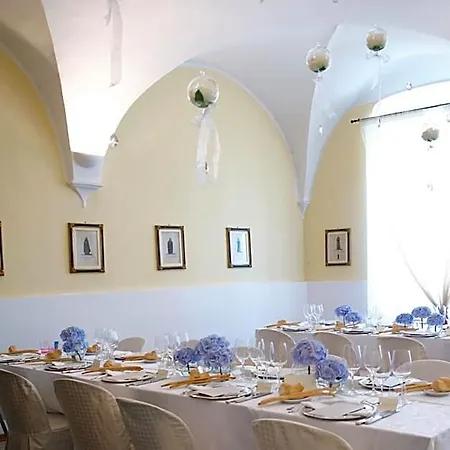 Il Convento Hotel