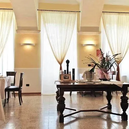 Отель Il Convento 4*