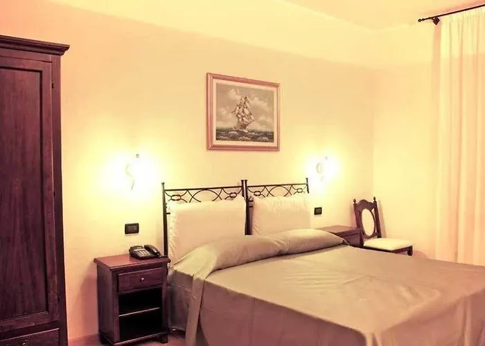 Il Convento فندق Trino